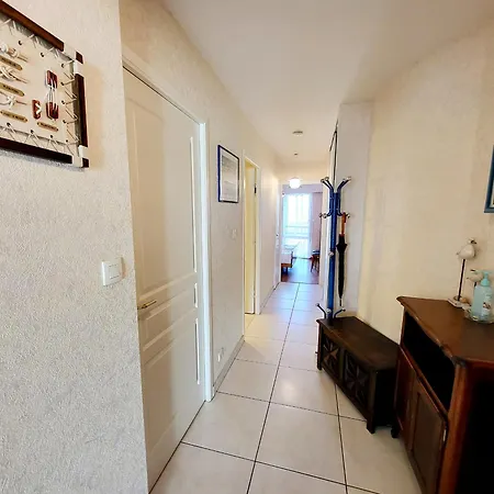 2 Avec Balcon Et Parking Aux Sables-d'olonne - Fr-1-92-612 아파트
